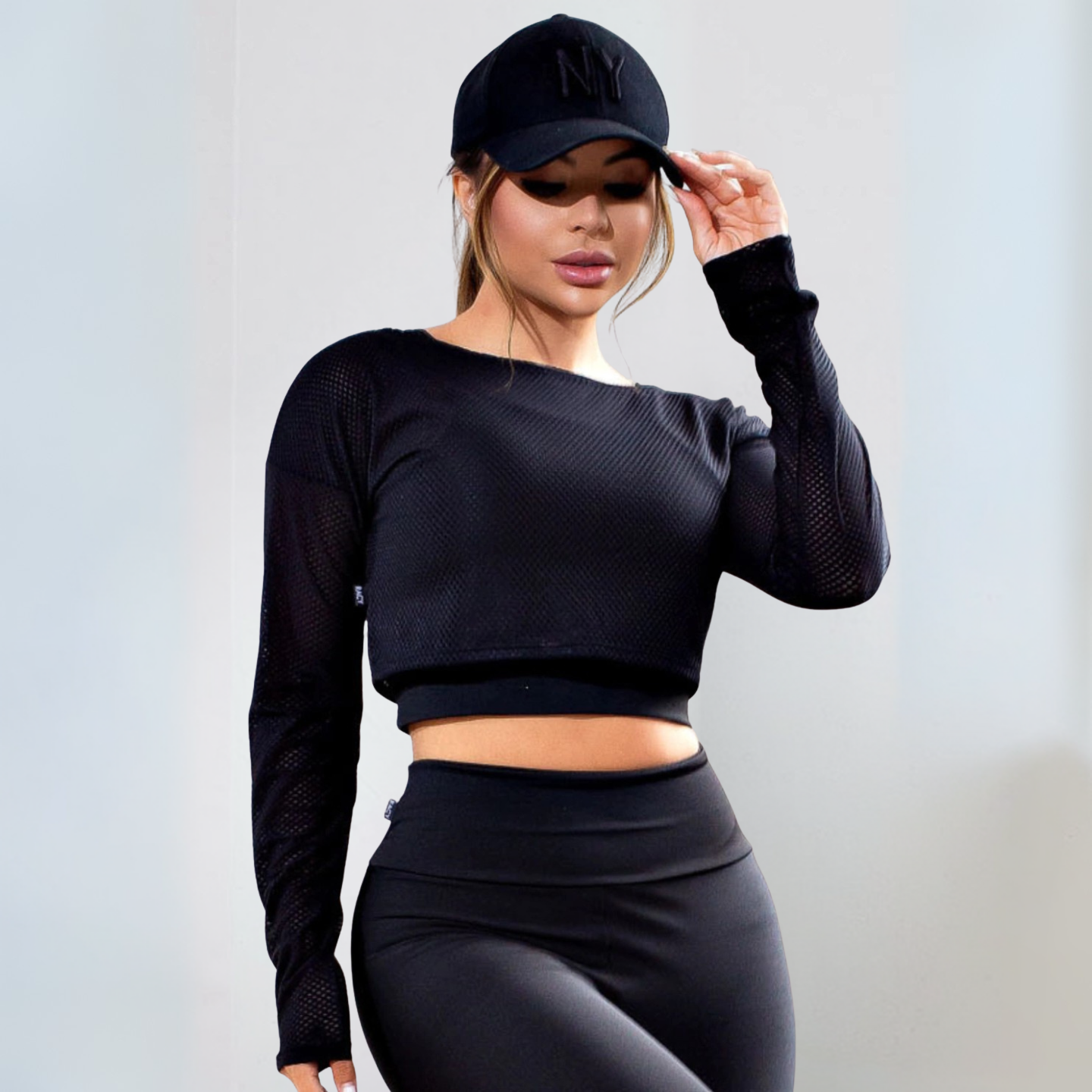 Top Cropped Long Active