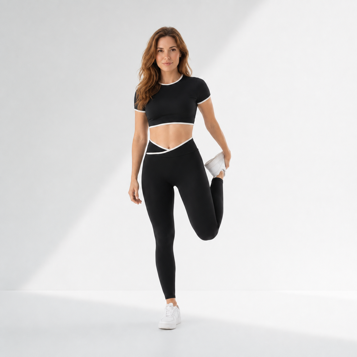 Conjunto fitness feminino cropped manga longa e legging cós cruzado Cinch - Ativa Wear